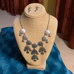 Silver-Tone Disc Necklace and matching Earrings Set